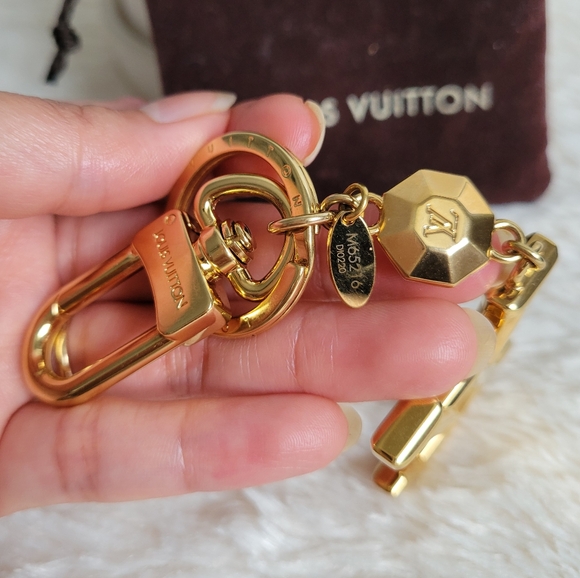 💕BEAUTIFUL 100% Authentic Louis Vuitton Keycharm Gold - Picture 3 of 6